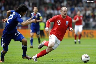 Speculations galore as Rooney, Cole skip practice