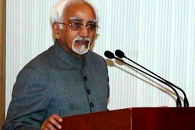 Ansari encourages Muslims to take part in decision making