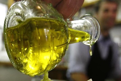 Here's Why Olive Oil Is Called 'Liquid Gold' And Is A Magic Ingredient