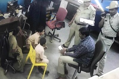 After Slapping Sedition Charges on School, Bidar Cops Quiz Students in Police Station; Draw Public Wrath