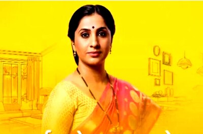 Aai Kuthe Kay Kartey: Arundhati Deshmukh Finds a New House for Herself