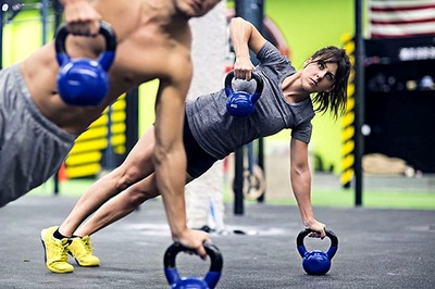 Exercise, Low Calorie Diet May Cut Stroke Risk in Menopausal Women