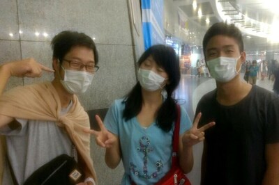 Delhiites Leave Town, Queue Up for Masks as Toxic Air Hangs Heavy