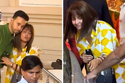 Hina Khan Spotted At Ektaa Kapoor’s House For Ganesh Puja, Fans React