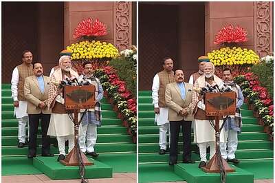 'Festival of Nari Shakti': PM Modi Hails Woman Power Ahead of Budget Session; Asks Oppn to 'Introspect'