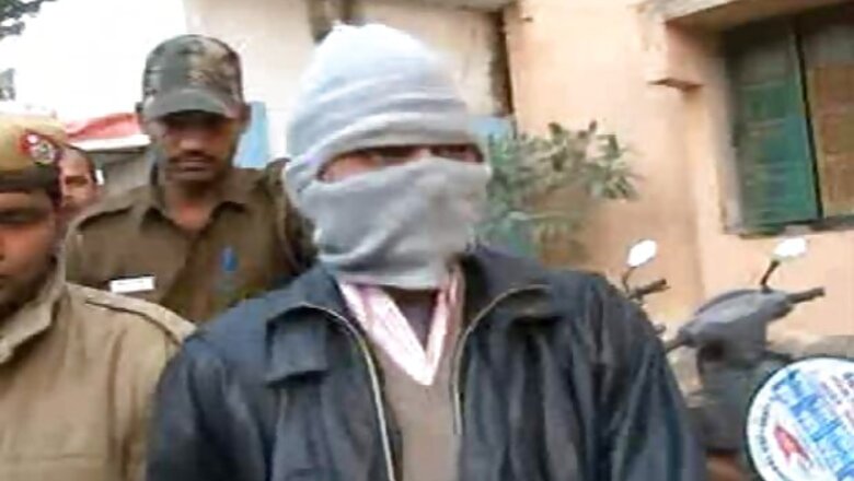 Delhi gangrape accused Mukesh admitted to hospital
