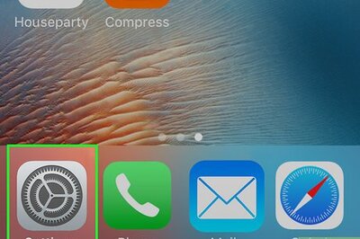 How to Set Up Cell Phone Tracking for a Child's Cell Phone