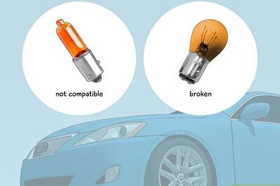 Why Your Car’s Turn Signal Is Blinking Rapidly (& How to Fix It)