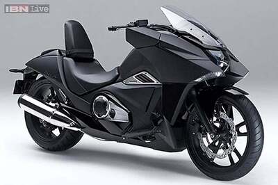Honda NM4 Vultus motorcycle unveiled