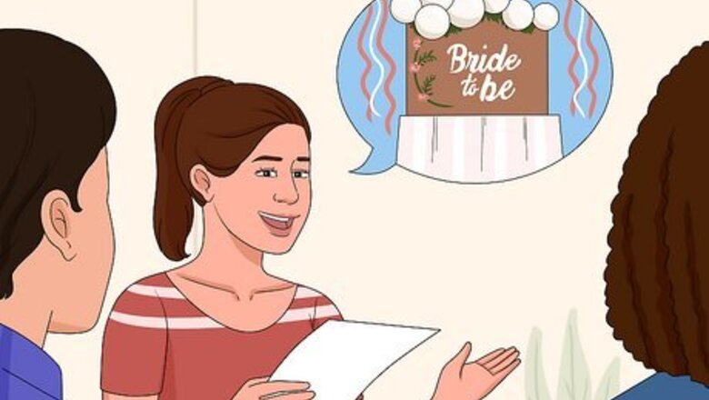 How to Pick Your Wedding Party Size