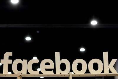 Philippines' Watchdog Probes Facebook Over Cambridge Analytica Data Breach