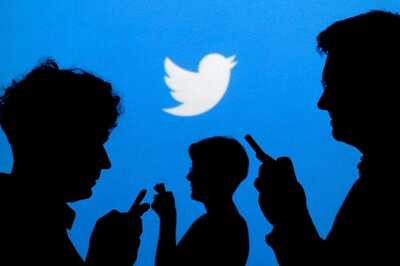 Twitter Sent Legal Notice for Suspending Account that Reported 'Positive Stories from Kashmir'