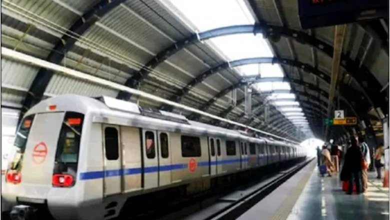 Delhi Bomb Scare: 2 Unattended Bags Found 'Under Metro Line' in Kalyanpuri