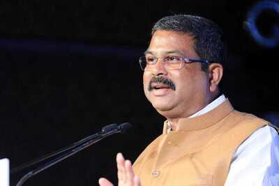 Meta to Teach Digital Marketing Skills to 5 Lakh Entrepreneurs in 7 Regional Languages: Education Minister