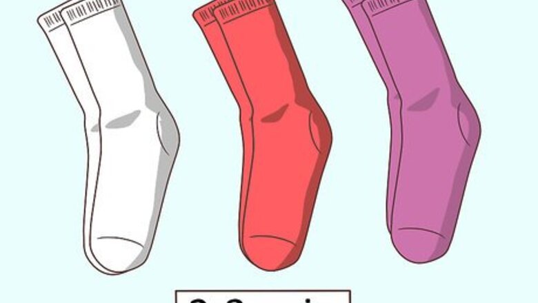 How to Wear 80s Style Layered Socks
