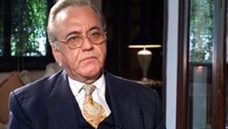 Kasuri hints Musharraf may visit India