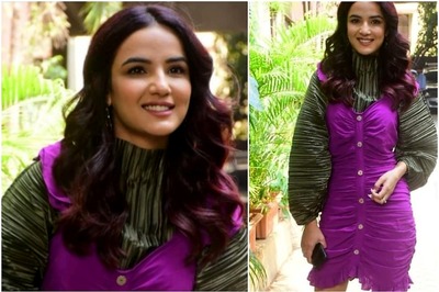 Jasmin Bhasin Steps Out in Outfit with Price Tag Still on, Trolls Have a Go at Her