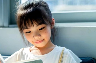 6 Screen-Free Ways To Engage Your Child