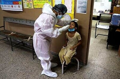 India surges past 2 million coronavirus cases, angry health workers launch a strike