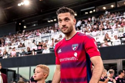 Kerala Blasters Announce Signing of Spanish Striker Jesus Jiminez Nunez