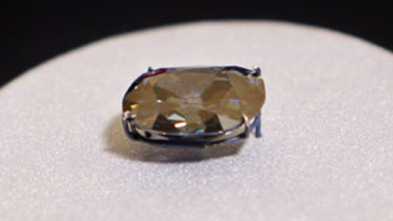 World's largest blue diamond on show in museum
