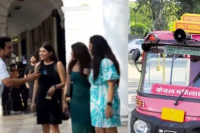 Video Of Man Telling 'Bald Woman' Joke To Girls In Delhi's CP Viral