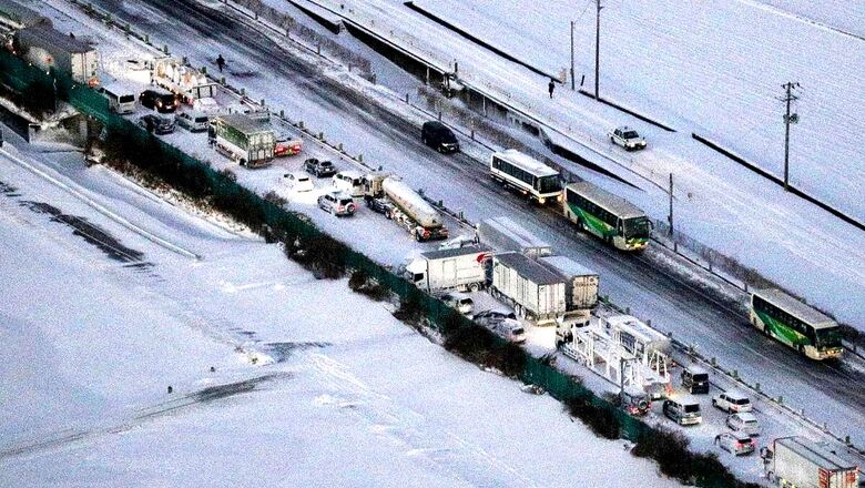 Chaos As Snow Hits Japanese Highway, 134 Cars In Crashes; One Dead