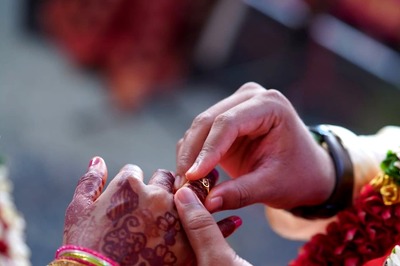 68% Of Youth Want Financial Stability Before Tying The Knot, Says Survey