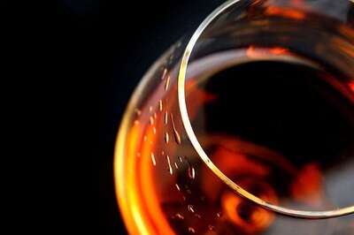 Heavy Alcohol Drinking May Damage Heart Tissue