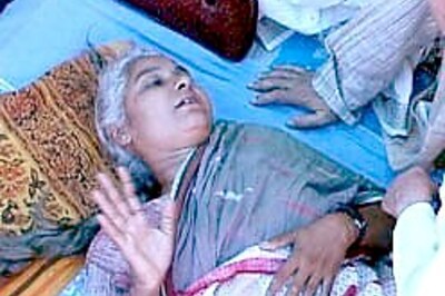 Medha refuses to give up on Day 8
