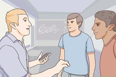 How to Play UNO Attack