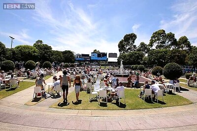 Fan sues Australian Open tennis organisers