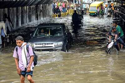 Schools Shut, 44 Killed: Normal Life Hit as Heavy Rains Pound Eastern UP With No Respite Till Sunday
