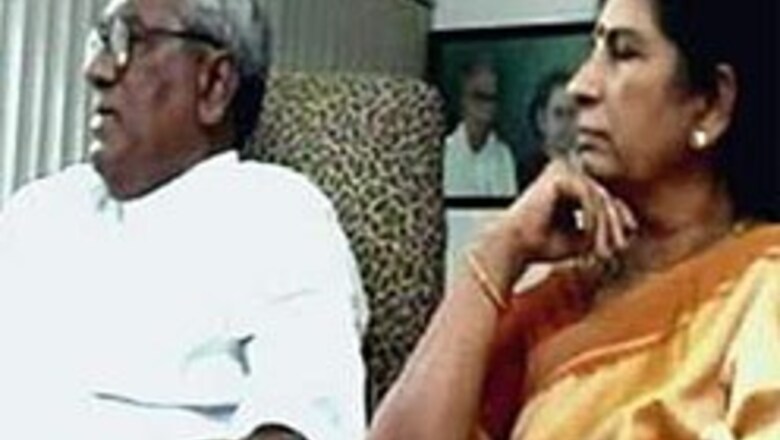 Former AP CM escapes bid on life by Naxals