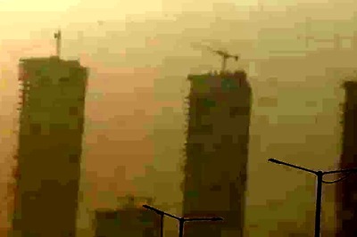 Video Shows Thick Haze Near Delhi-Noida Border As Smog Engulfs Region