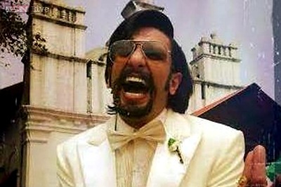 Snapshot: Ranveer Singh 'rises from the dead'; posts his 'Finding Fanny' look