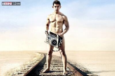 'PK' row: Civil court asks Aamir Khan to reply to suit against nude pose