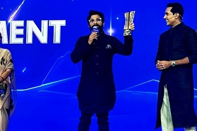 Allu Arjun ‘Humbled’ After Winning CNN-News18 Indian of the Year Award, Thanks Smriti Irani