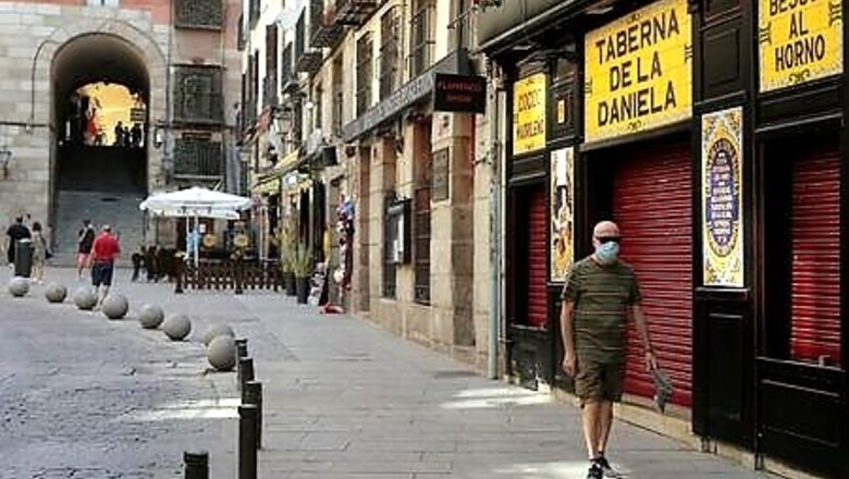 No fiesta in Spain as public drinking banned, clubs closed due to coronavirus surge