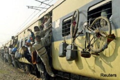 Govt seen cutting rail fares as prices, polls weigh