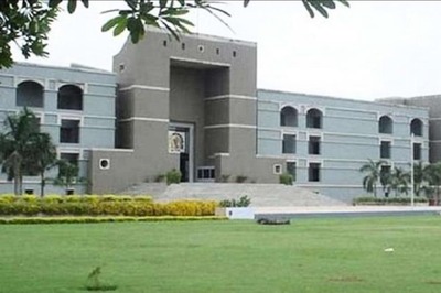 Gujarat HC Issues Notice to State Education Department Over PIL on Ragging in State Colleges