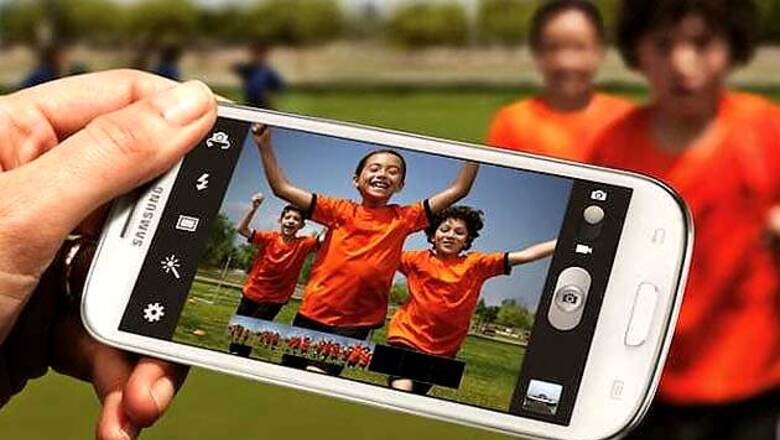 Samsung sells nearly 21,000 phones every hour