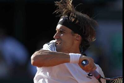 David Ferrer beats Monfils in Valencia Open