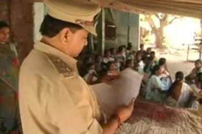 Top cop arrested in 2002 Gujarat riots case