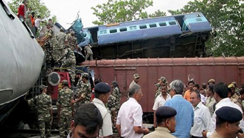 Gorakhdham Express mishap: Death toll climbs to 22, efforts on to clear the track