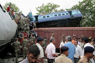 Gorakhdham Express mishap: Death toll climbs to 22, efforts on to clear the track