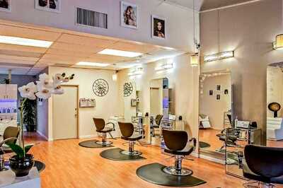 Procedure Gone Wrong at Gurugram Salon Damages Woman's Ear, Owner Gets Charged