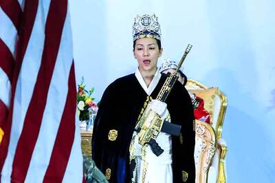 Pennsylvania Church Holds Bizarre Gun Blessing Ceremony for Couples