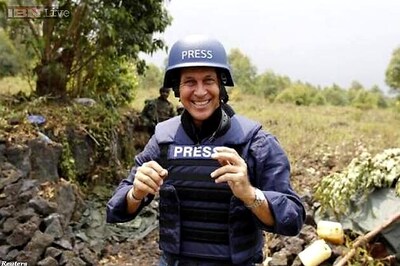 Jailed Al Jazeera journalist Peter Greste leaves Egypt for Australia