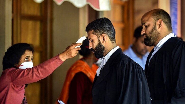 Indian Lawyer in UAE Helping Over 2,000 Stranded Compatriots amid Covid-19 Pandemic